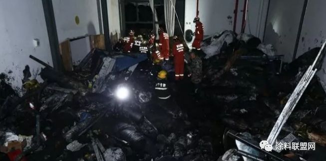 突发！7人遇难救出22人！浙江印染厂污水罐体坍塌！